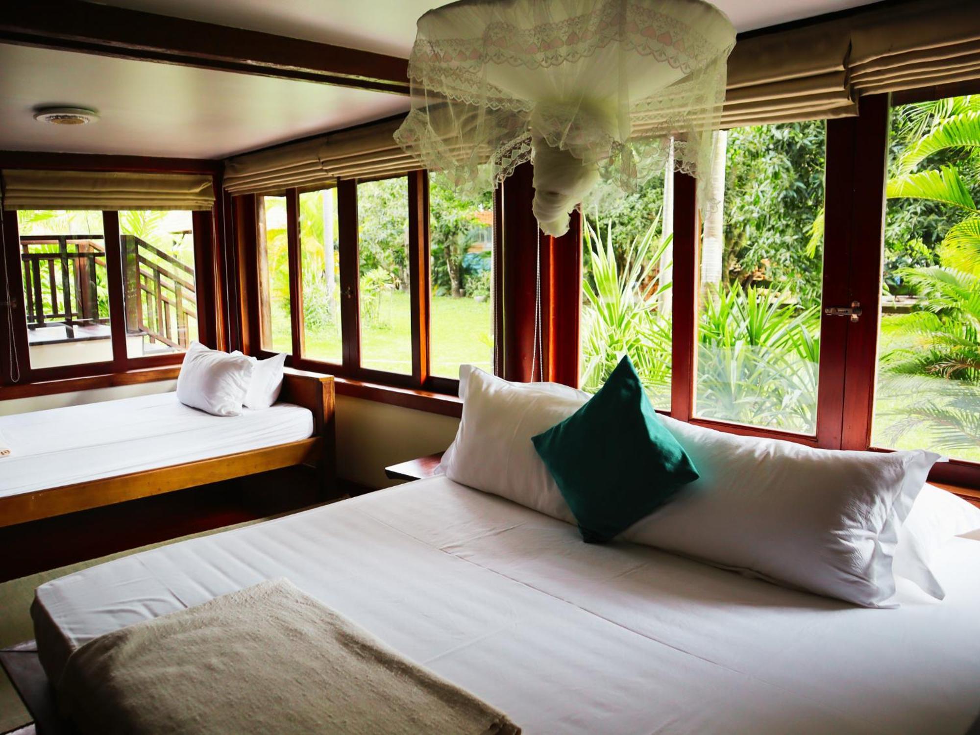 Devi Kampot Resort At Phum Kampot Buitenkant foto